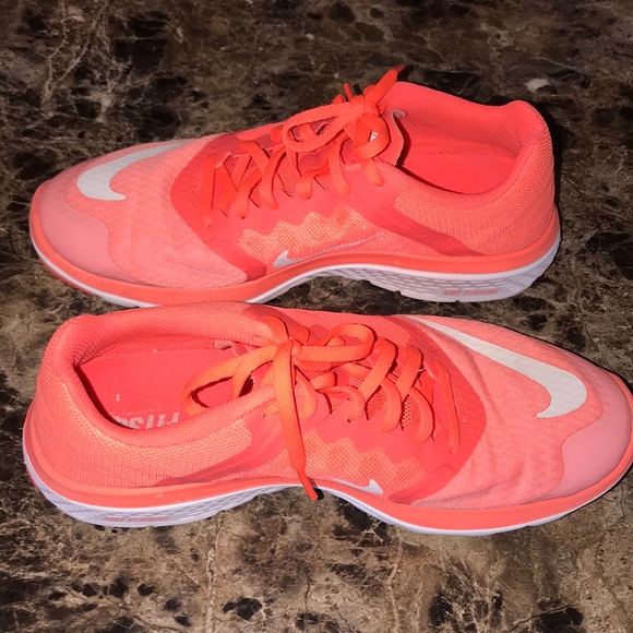 Nike Shoes - Nike shoes